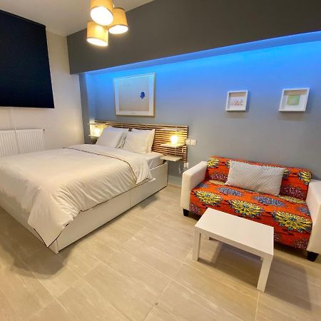 For A Genuine Athenian Homestay! Экстерьер фото