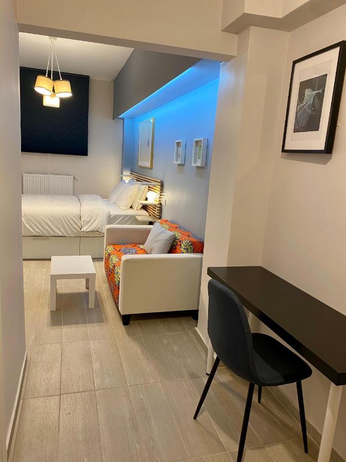 For A Genuine Athenian Homestay! Экстерьер фото