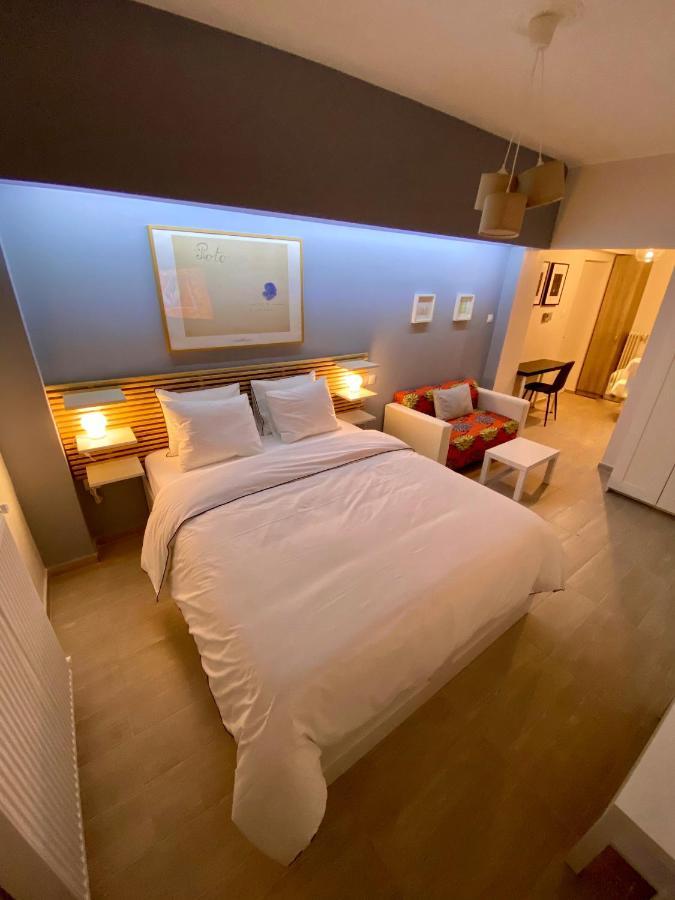 For A Genuine Athenian Homestay! Экстерьер фото